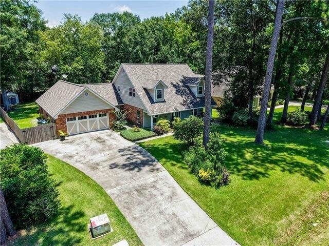 Photo - 133 Louise Dr