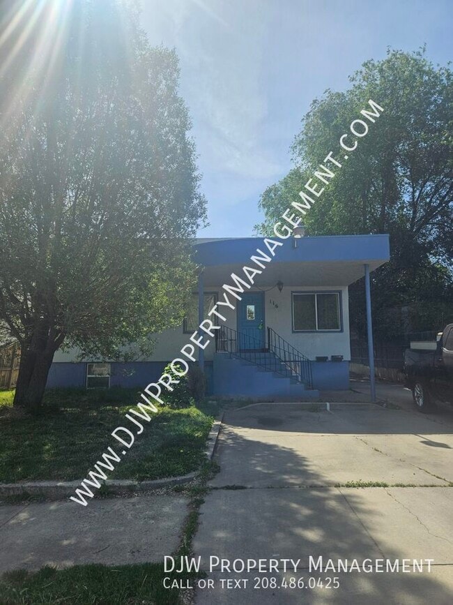 Building Photo - 116 22nd Ave S Unit A Rental