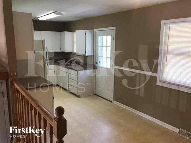 Photo - 7912 NE 54th St