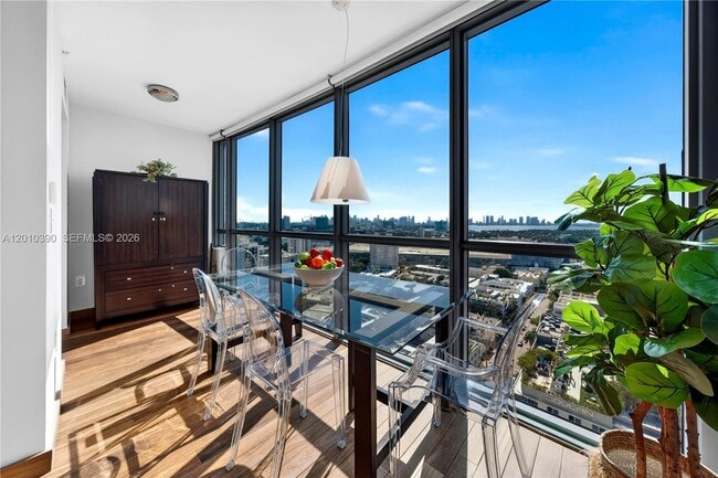 Photo - 101 20th St Unidad 2601