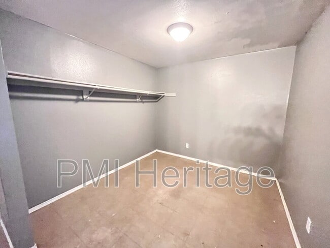 Photo - 809 E Huntsville Ave Unidad Apt 104