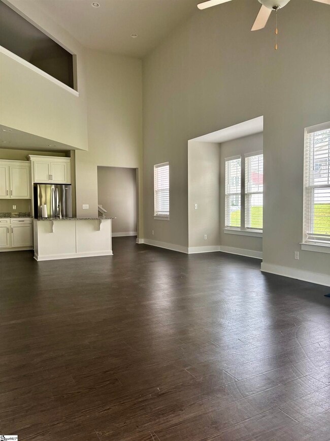 Photo - 109 Creekhaven Ln