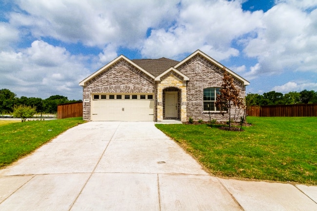 Photo - 3240 Willow Ter Ln