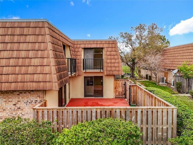 Photo - 5271 Coral Ct Unit 630