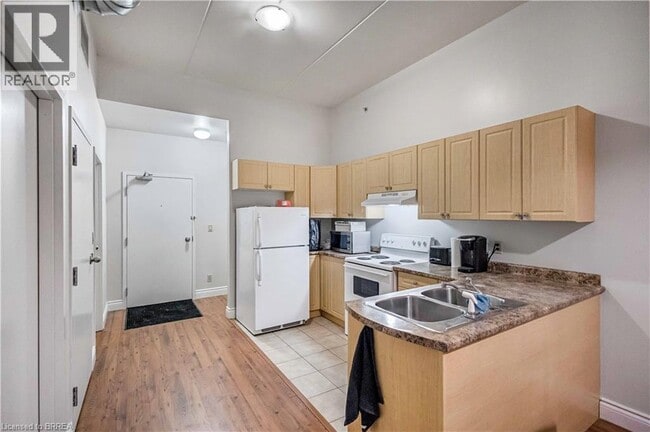 Photo - 150 Colborne St W Unité 203