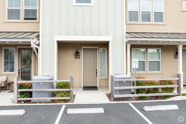 Photo - Vineyard Village