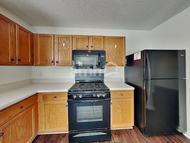 Photo - 1003 Glen Hollow Dr