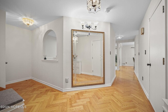 Photo - 10 Kinglet Ave