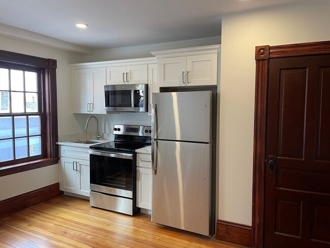 Photo - 41 Summer St Unit 9