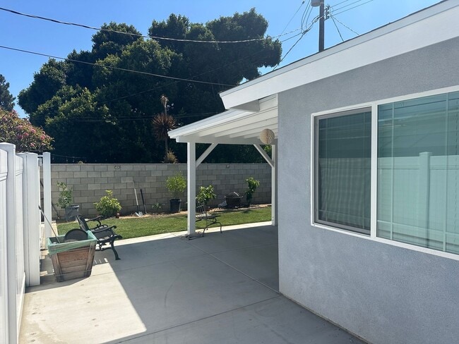 816 N Waverly St