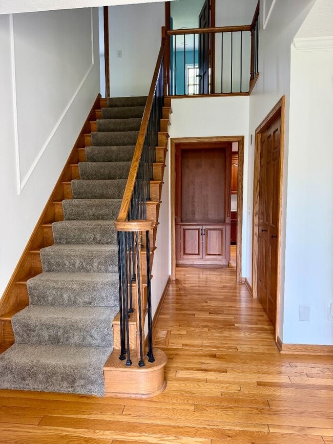 Photo - 6955 Salerno St NW