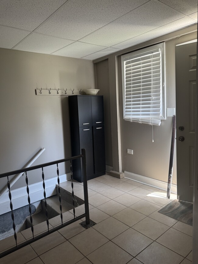 Photo - 1402 S State St