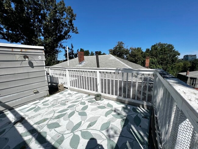 Photo - 38 Newton St Unit 2