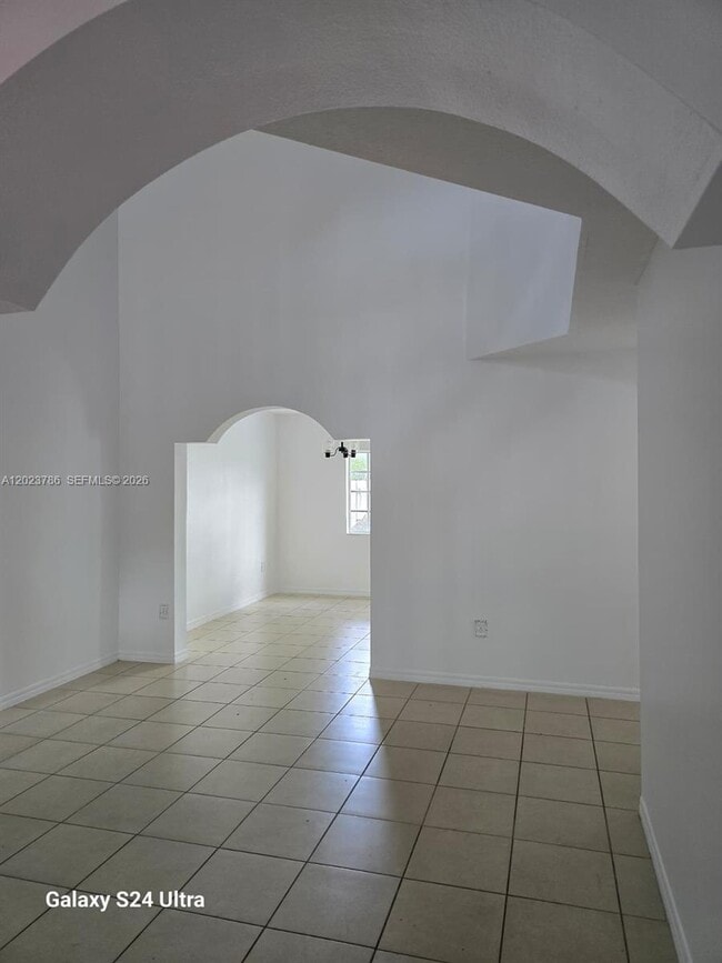 Photo - 13658 SW 142nd Terrace