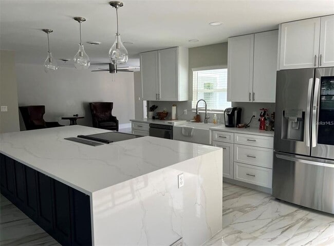 Photo - 1420 Lyndale Blvd