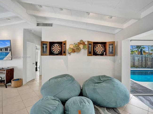 Photo - 2525 Gulfstream Ln