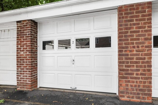 Photo - 179 Christie Heights #B, B Unit B