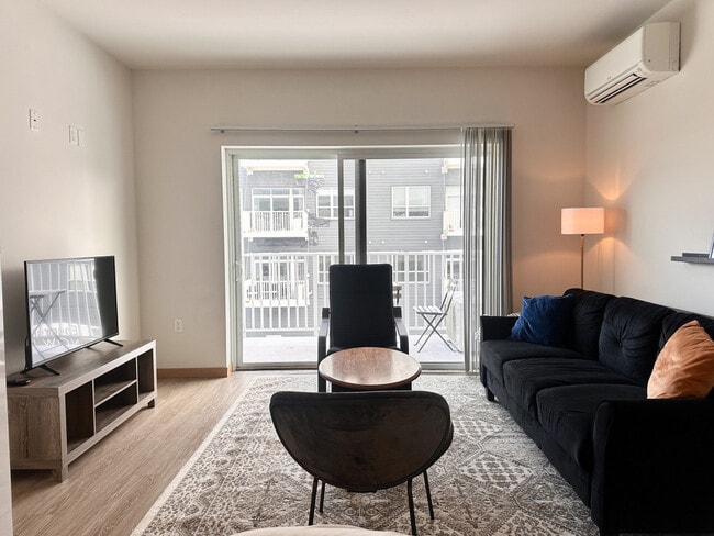 Photo - 1640 N Water St Unidad ID1379031P