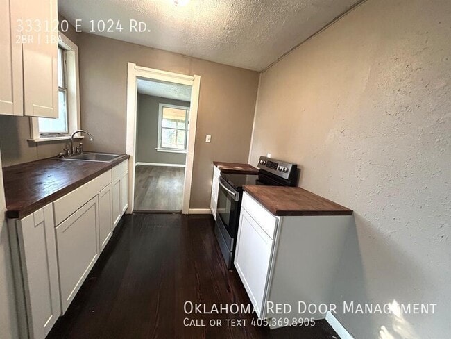 333120 E 1024 Road;