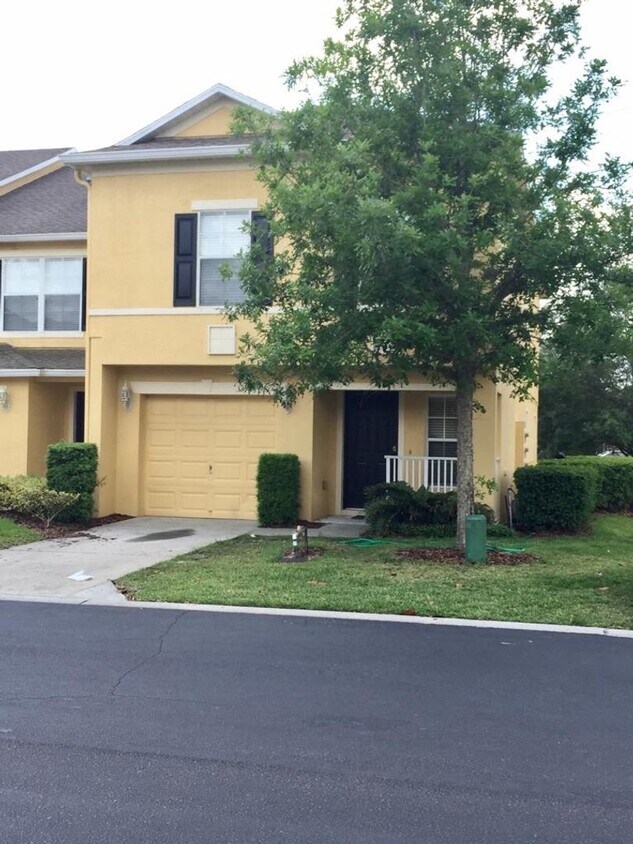 Inviting 2 story 3 bd 2.5 bath townhouse l... - Inviting 2 story 3 bd 2.5 bath townhouse l...