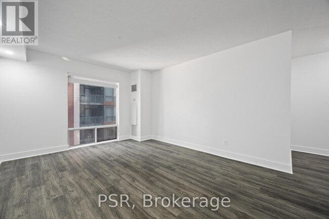 Photo - 50 John St Unit 920