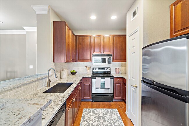 Photo - 2400 McCue Rd Unit 428