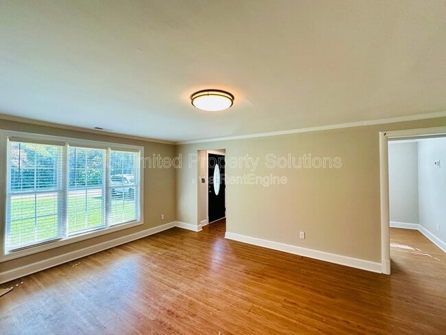 Photo - 3416 Wilshire Blvd