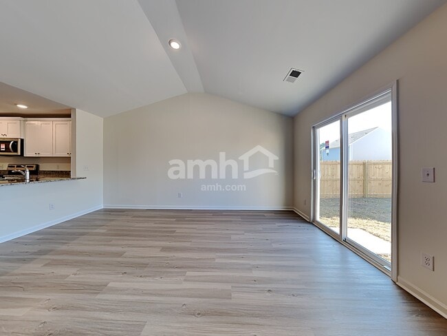 Photo - 1341 John Swann St