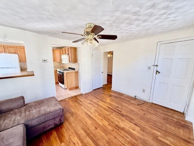 Photo - 14 Amity St Unidad 2