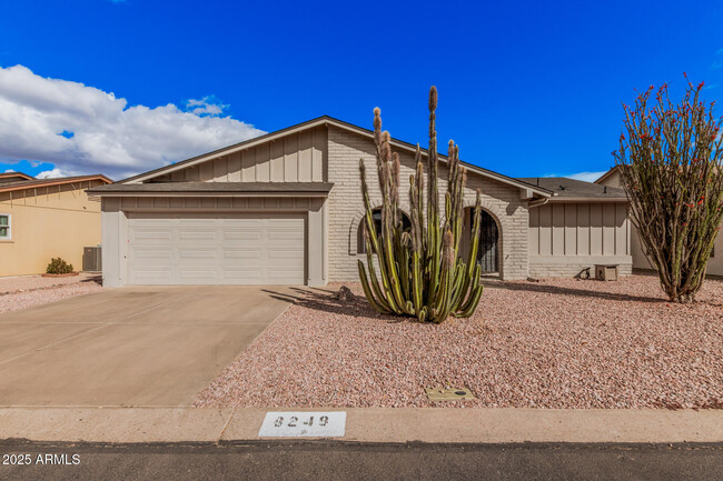 Building Photo - 8248 E Emelita Ave Rental