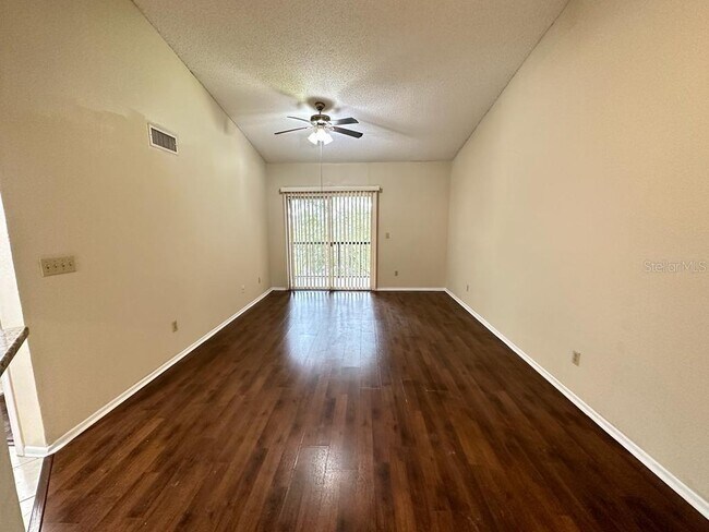 Photo - 1948 Lake Atriums Cir