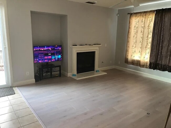 Photo - 4154 Golden Pond Way