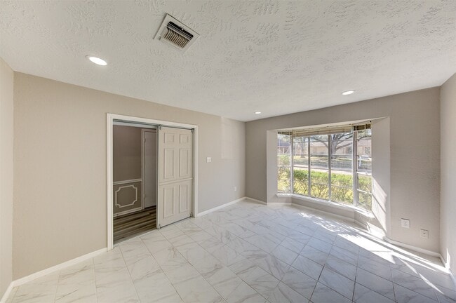 Photo - 361 Dawn Hill Dr