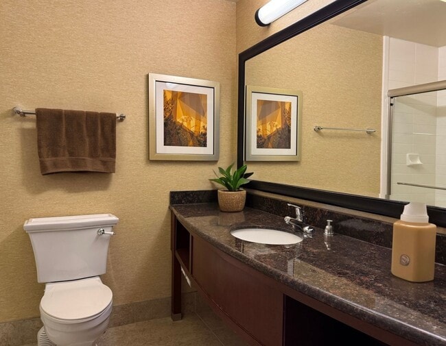 Storm Peak Apartments