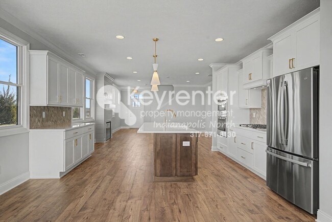 Photo - Welcome to this beautiful 3-bedroom, 2.5-bathroom home located in the desirable Westfield, IN