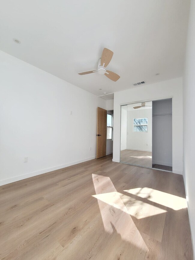 Photo - 1148 N Genesee Ave