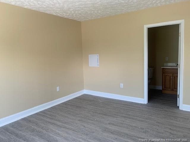 Photo - 209 Godwin St