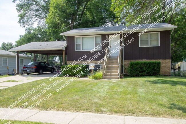 WEST AMES!! - 2 Bedroom, 1 Bath Duplex in ... - WEST AMES!! - 2 Bedroom, 1 Bath Duplex in ... House