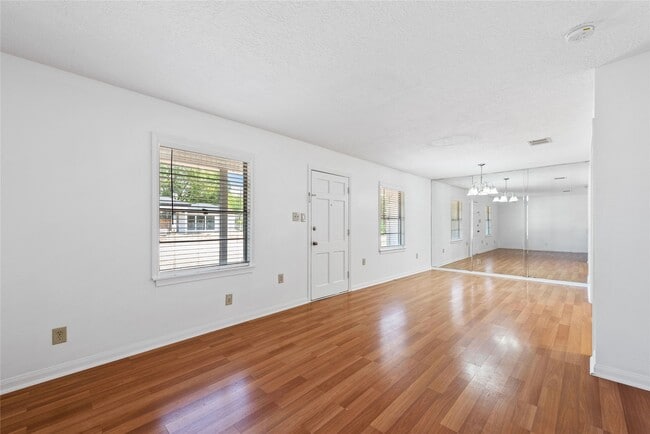 Photo - 1510 Afton St