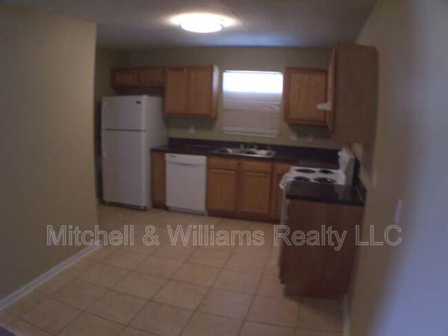 Photo - 2902 W 5th St