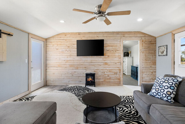 Photo - 7625 N Williamson Valley Rd Unit ID1257805P