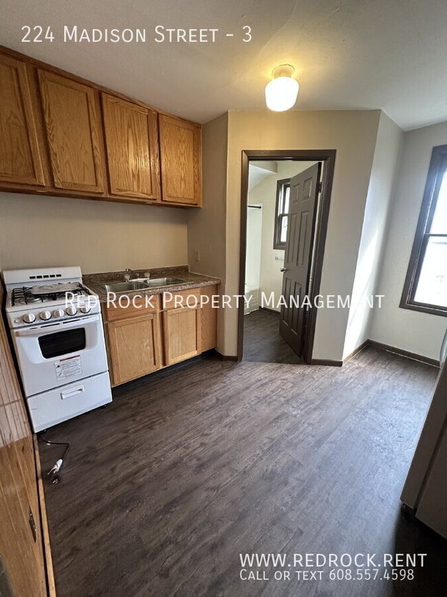 Photo - 224 Madison St Unit 3