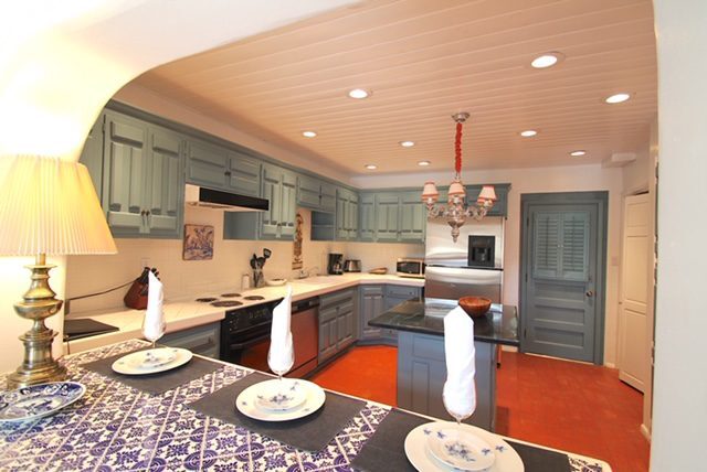 Photo - 318 San Pasquale Ave NW