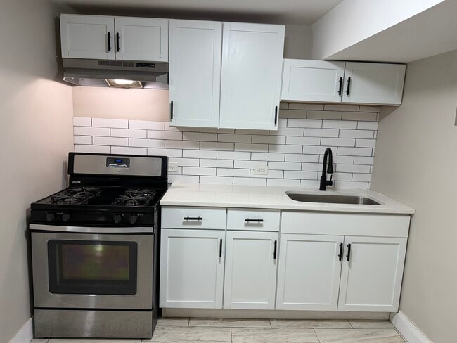 Photo - 7503 W 64th St Unit B