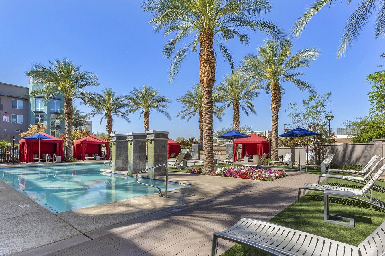 Cirq 44 Apartments For Rent In Phoenix Az Forrent Com