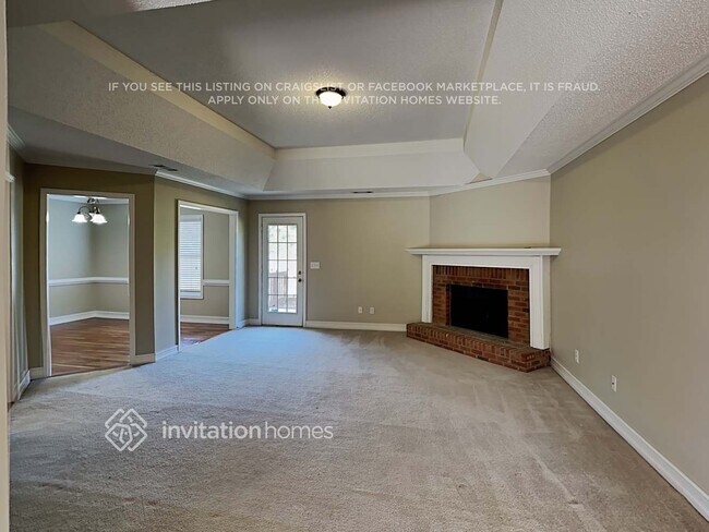 Photo - 1121 Sutton Dr