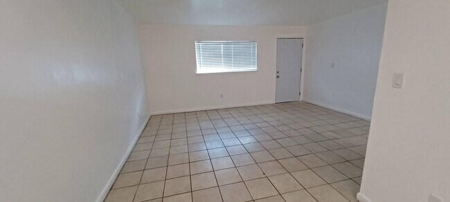 Photo - 3220 SW 26th Terrace Unit 3220-4_26-TER