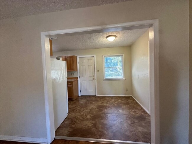 Photo - 708 Denison Dr