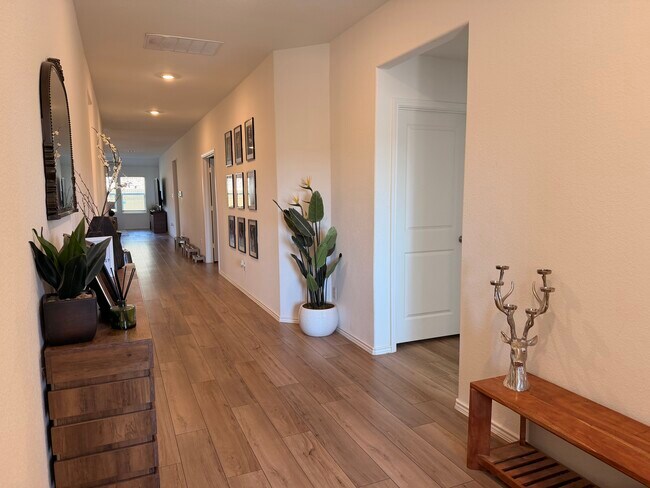 2109 Four Waters Loop