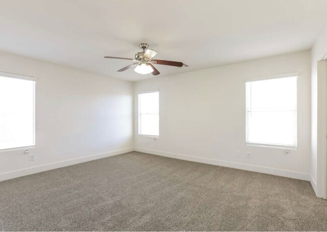 Photo - 3212 Ferdilah Ln